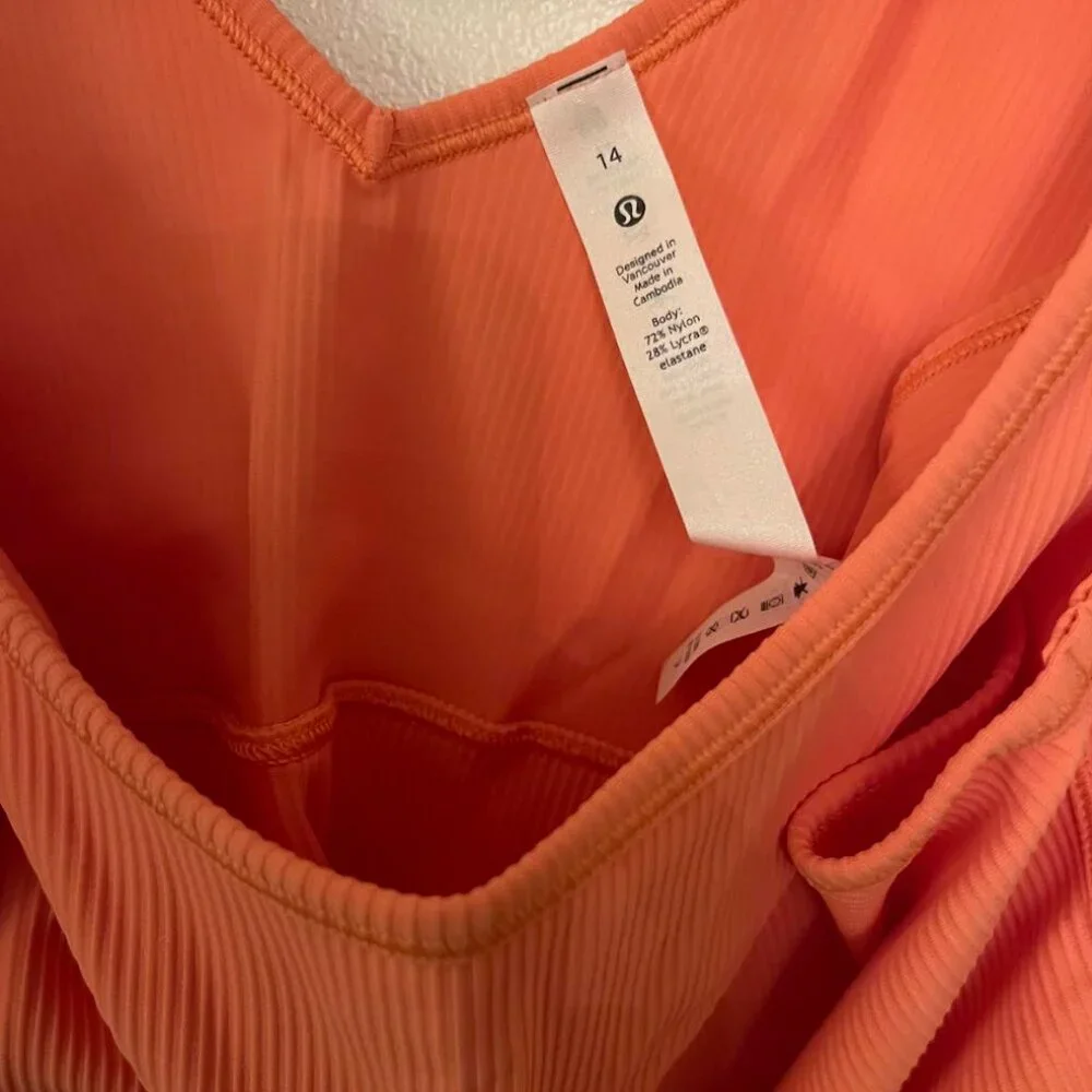 Lululemon Power Pivot Ribbed Tank Top - Picture 5 of 5